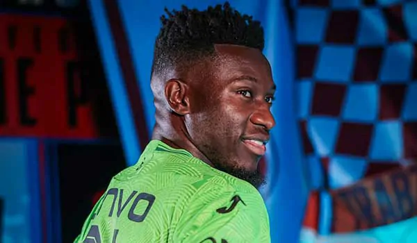 أندريه أونانا يكمل انتقاله إلى الدوري التركي