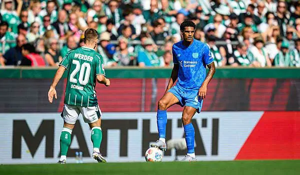 القنوات الناقلة لمباراة باير ليفركوزن وآينتراخت فرانكفورت 12-9-2025 الدوري الألماني يلا شوت